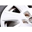 Audi Q3 8U Ganzjahresräder Satz 6,5x16 ET33 Kleber 215/65 R16 102V