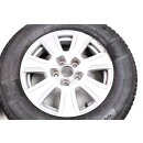 Audi Q3 8U Ganzjahresräder Satz 6,5x16 ET33 Kleber 215/65 R16 102V